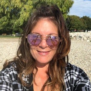 Meet your Posher, Michele